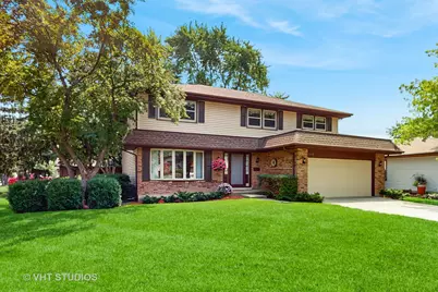315 Ashwood Drive, Schaumburg, IL 60193 - Photo 1