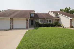 325 Vista Ct, Minooka, IL 60447 - Photo 1