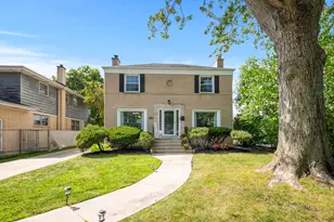 11730 S Oakley Ave, Chicago, IL 60643 - Photo 1