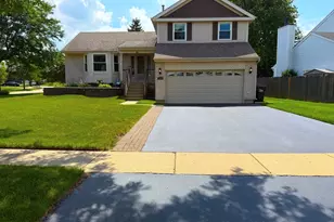 1176 Westport Ridge, Crystal Lake, IL 60014 - Photo 1