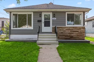 275 Paxton Ave, Calumet City, IL 60409 - Photo 1