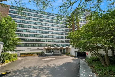 1616 Sheridan Road #3E, Wilmette, IL 60091 - Photo 1