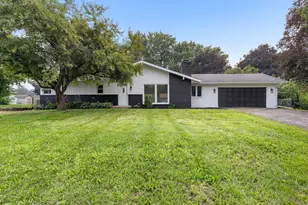 3162 Far Hill Rd, Rockford, IL 61109 - Photo 1