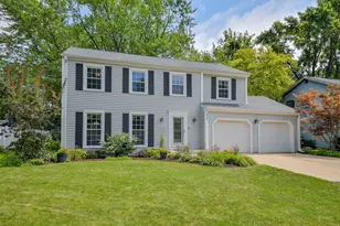 1616 Fairway Ln, Naperville, IL 60565 - Photo 1