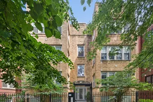 7317 N Honore St, Chicago, IL 60626 - Photo 1