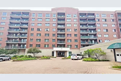 770 Pearson Street #303, Des Plaines, IL 60016 - Photo 1