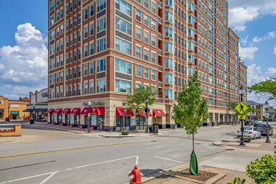 77 S Evergreen Avenue #403, Arlington Heights, IL 60005 - Photo 1