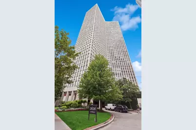 2626 N Lakeview Avenue #805, Chicago, IL 60614 - Photo 1