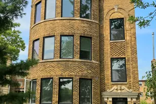 2550 W Balmoral Ave, Chicago, IL 60625 - Photo 1