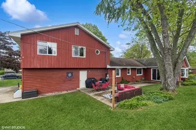 1511 Lakeland Avenue, McHenry, IL 60050 - Photo 1