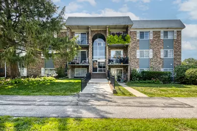 1611 N Windsor Drive #306, Arlington Heights, IL 60004 - Photo 1