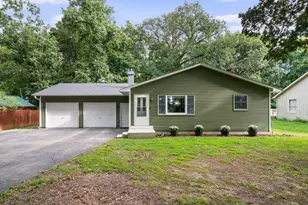 1708 Lake Holiday Dr, Lake Holiday, IL 60548 - Photo 1