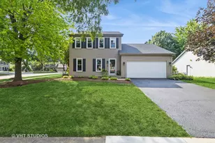 317 Old Hunt Rd, Fox River Grove, IL 60021 - Photo 1