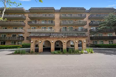 505 Redondo Drive #305, Downers Grove, IL 60516 - Photo 1