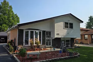 3636 152nd Pl, Midlothian, IL 60445 - Photo 1