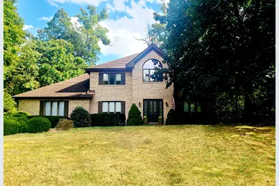 5N461 Hidden Springs Drive, Saint Charles, IL 60175 - Photo 1