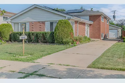 7846 Maple Street, Morton Grove, IL 60053 - Photo 1