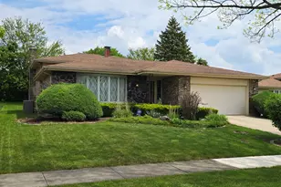 7725 Sawyer Rd, Darien, IL 60561 - Photo 1