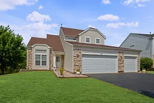 1910 Prairie Path Ln, Carpentersville, IL 60110 - Photo 1