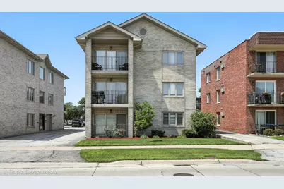 10620 Central Avenue #2B, Chicago Ridge, IL 60415 - Photo 1