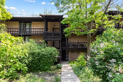 5515 Lakeside Drive #1D, Lisle, IL 60532 - Photo 1