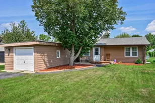 11 Woody Way, Lake in the Hills, IL 60156 - Photo 1