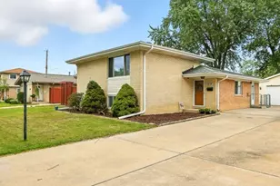 4336 Scott St, Oak Forest, IL 60452 - Photo 1