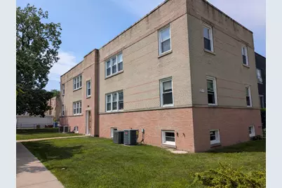 2909 W Farragut Avenue #2N, Chicago, IL 60625 - Photo 1