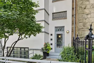 77 E Division St, Chicago, IL 60610 - Photo 1