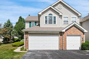 7358 Grandview Ct, Carpentersville, IL 60110 - Photo 1