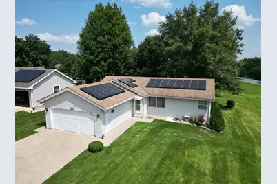 107 Queens Place, Poplar Grove, IL 61065 - Photo 1