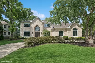 424 E Thomas Street, Arlington Heights, IL 60004 - Photo 1