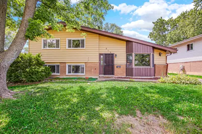 213 Illinois Street, Park Forest, IL 60466 - Photo 1