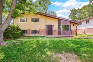 213 Illinois St, Park Forest, IL 60466 - Photo 1