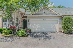 2112 Carillon Dr, Grayslake, IL 60030 - Photo 1