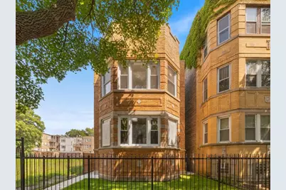 7827 S Kingston Avenue, Chicago, IL 60649 - Photo 1