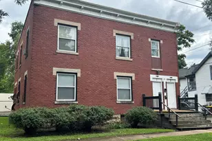 517 8th St, Rockford, IL 61104 - Photo 1