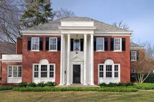 2686 Sheridan Rd, Evanston, IL 60201 - Photo 1
