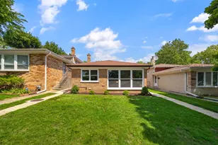 4542 Church St, Skokie, IL 60076 - Photo 1