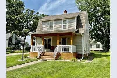 2731 7th Street, Peru, IL 61354 - Photo 1