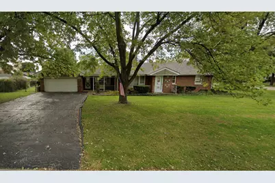 9405 S 77th Court, Hickory Hills, IL 60457 - Photo 1