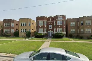 7951 S Prairie Ave, Chicago, IL 60619 - Photo 1