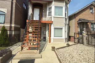 822 S Bell Ave, Chicago, IL 60612 - Photo 1