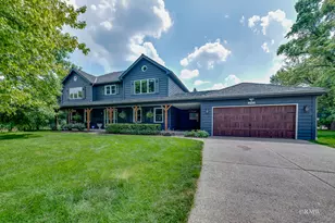 245 Forest Ave, Roselle, IL 60172 - Photo 1