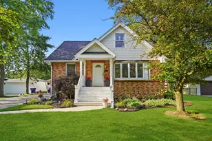 7240 W 110th St, Worth, IL 60482 - Photo 1