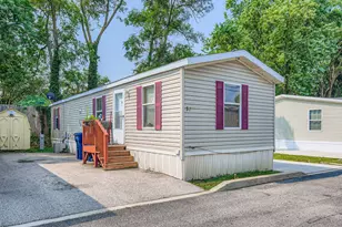 37 S Branch Rd, Northfield, IL 60093 - Photo 1