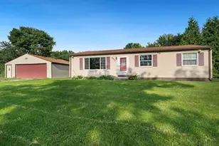 4433 School St, Rockford, IL 61101 - Photo 1