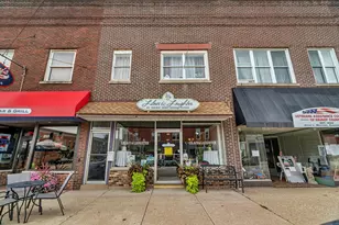 404 Liberty St, Morris, IL 60450 - Photo 1