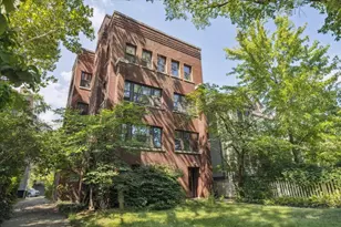 5712 S Dorchester Ave, Chicago, IL 60637 - Photo 1