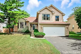 2647 N Cherry Cove Ln, Round Lake Beach, IL 60073 - Photo 1